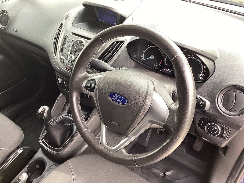 Ford TDCi Trend A/C SWB Euro 6 **NO VAT**