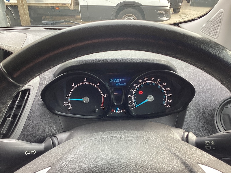 Ford TDCi Trend A/C SWB Euro 6 **NO VAT**