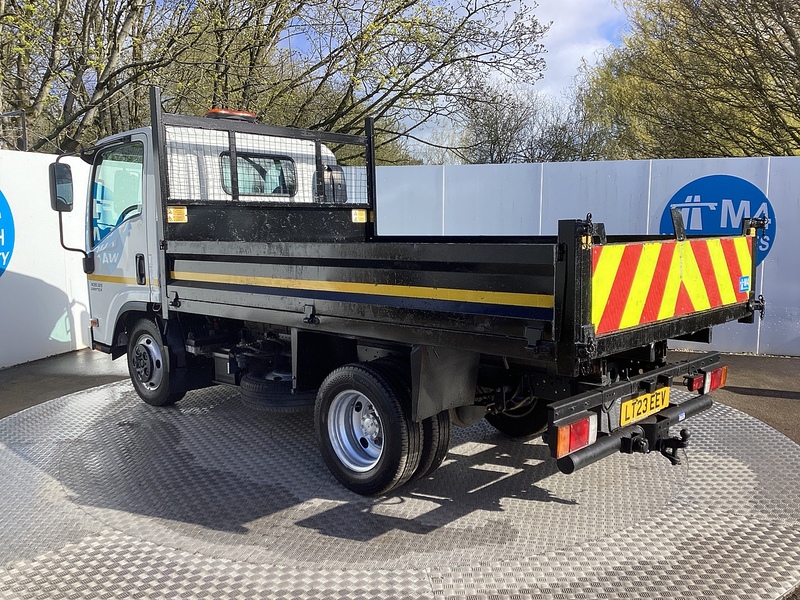 Isuzu D N35 125T Tipper SWB Euro 6 L=10FT 4
