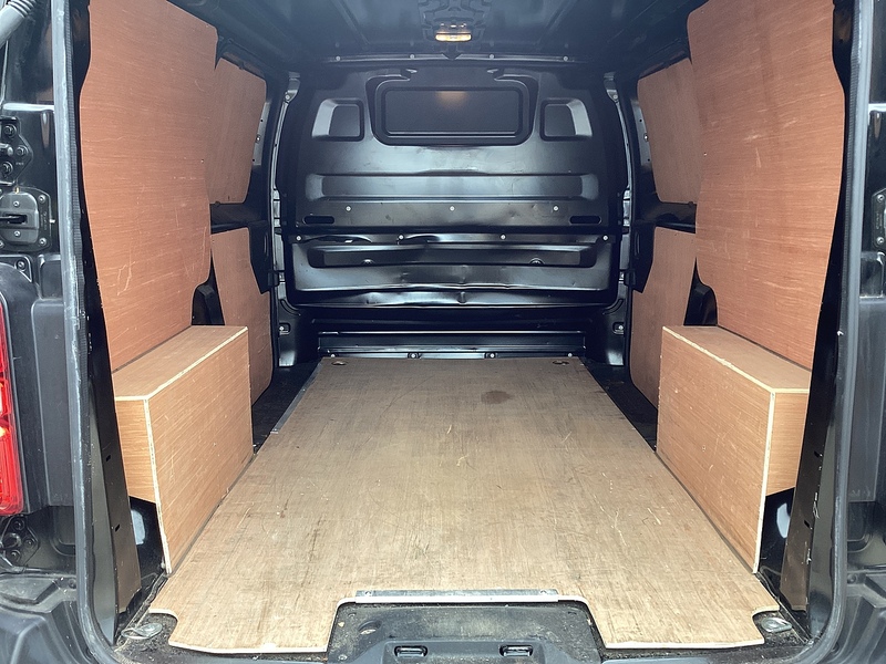 Peugeot BlueHDi 1000 Professional Premium + SWB L/R  A/C Euro 6 