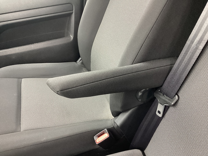 Peugeot BlueHDi 1000 Professional Premium + SWB L/R  A/C Euro 6 