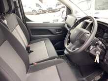 Peugeot Expert BlueHDi 1000 Professional Premium + SWB L/R  A/C Euro 6 