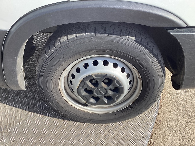 Iveco D HPI 14V 35S 3520L XLWB H/R A/C Euro 6