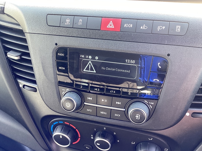 Iveco D HPI 14V 35S 3520L XLWB H/R A/C Euro 6