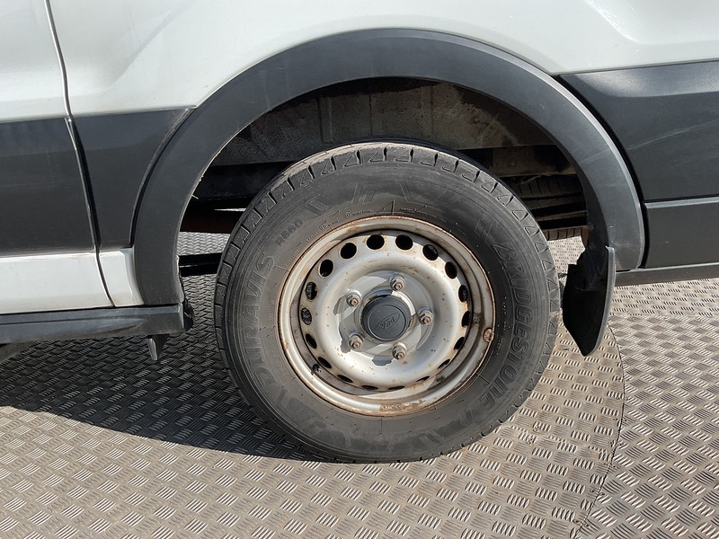 Ford 350 EcoBlue Leader Trend 12s Euro 6