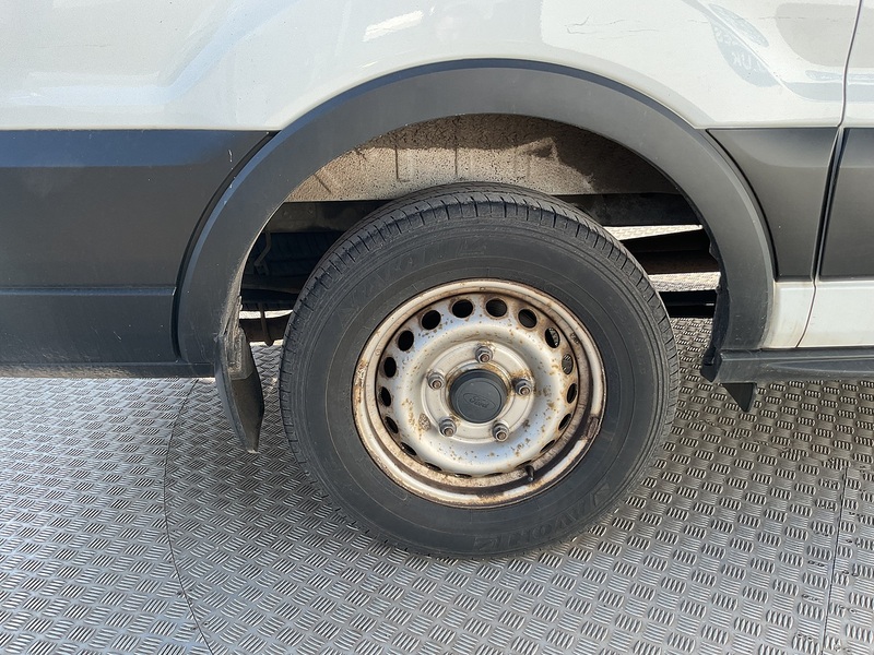 Ford 350 EcoBlue Leader Trend 12s Euro 6