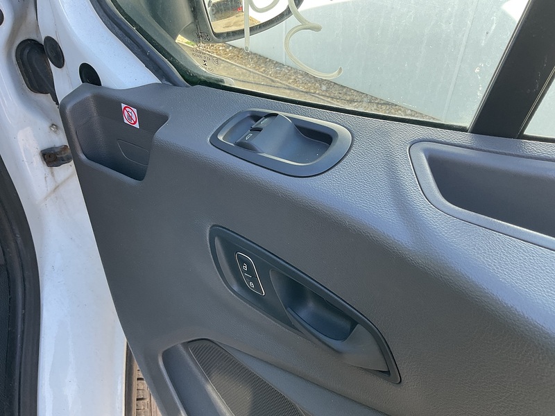 Ford 350 EcoBlue Leader Trend 12s Euro 6