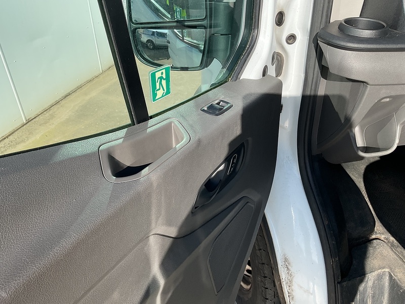 Ford 350 EcoBlue Leader Trend 12s Euro 6