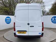 Mercedes Sprinter 315 CDI Progressive MWB M/R A/C Euro 6 