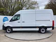 Mercedes Sprinter 315 CDI Progressive MWB M/R A/C Euro 6 