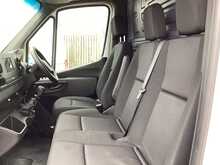 Mercedes Sprinter 315 CDI Progressive MWB M/R A/C Euro 6 