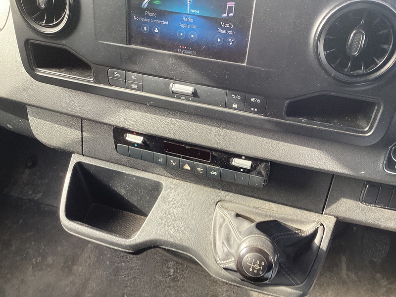 Mercedes 314 CDI MWB M/R Euro 6