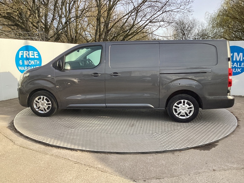 Vauxhall Turbo D 3100 Sportive LWB L/R A/C Euro 6