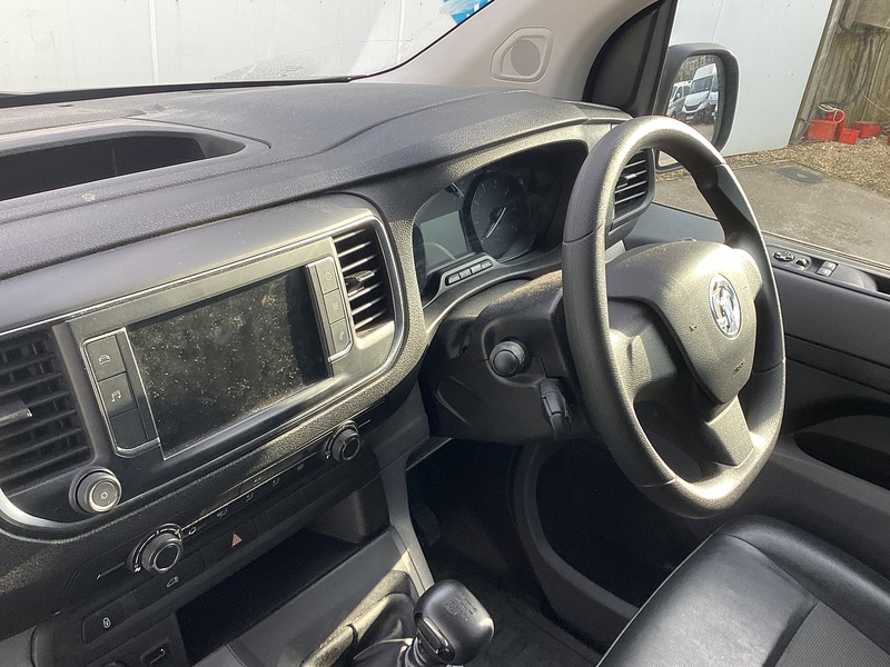 Vauxhall Turbo D 3100 Sportive LWB L/R A/C Euro 6