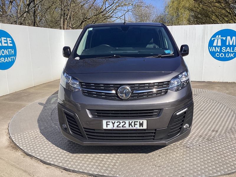 Vauxhall Turbo D 3100 Sportive LWB L/R A/C Euro 6