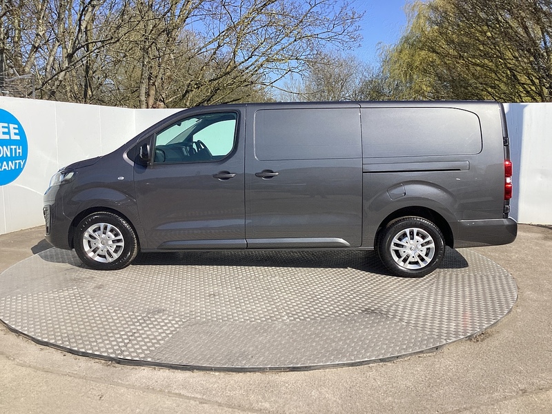 Vauxhall Turbo D 3100 Sportive LWB L/R A/C Euro 6
