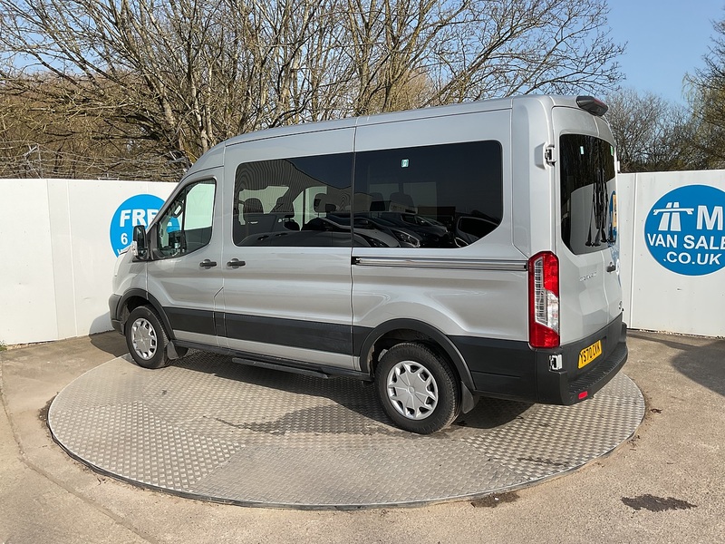 Ford 350 EcoBlue Trend 12 Seater 