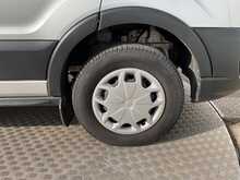 Ford Transit 350 EcoBlue Trend 12 Seater 