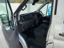 Ford Transit 350 EcoBlue Trend 12 Seater 