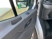 Ford Transit 350 EcoBlue Trend 12 Seater 