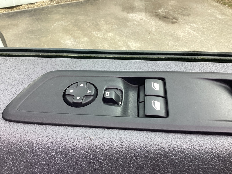 Peugeot BlueHDi 1000 Professional Premium LWB Euro 6