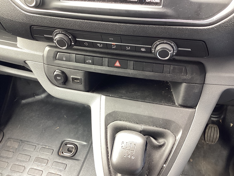 Peugeot BlueHDi 1000 Professional Premium LWB Euro 6