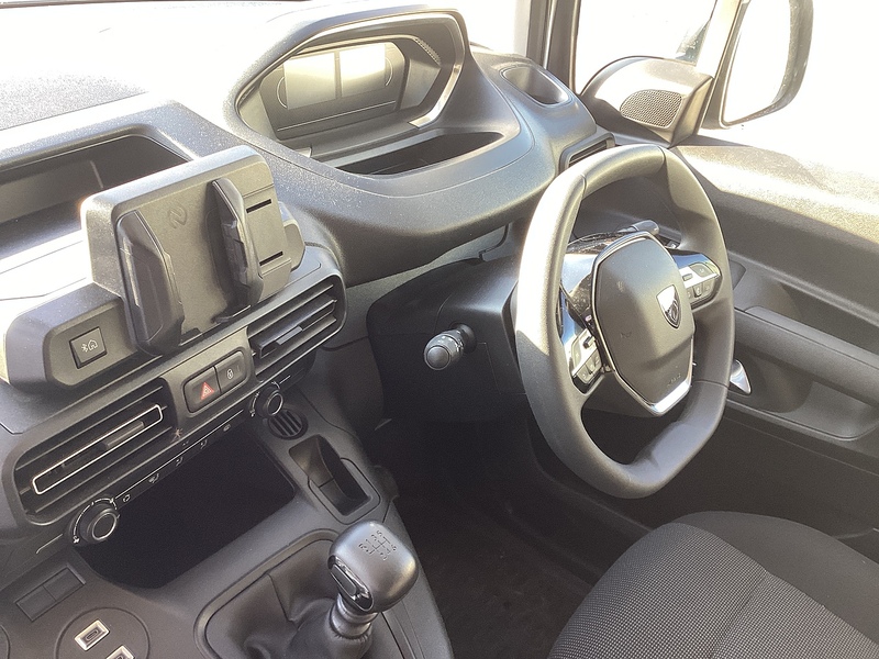 Peugeot BlueHDi 1000 Professional SWB Euro 6 **NO VAT**