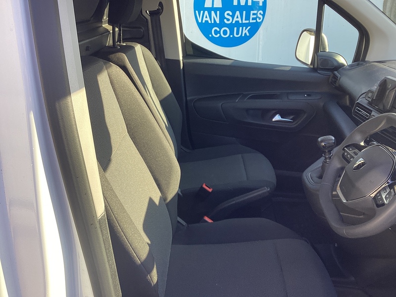 Peugeot BlueHDi 1000 Professional SWB Euro 6 **NO VAT**