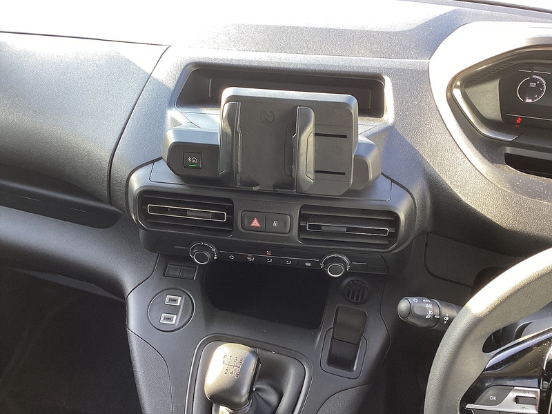 Peugeot BlueHDi 1000 Professional SWB Euro 6 **NO VAT**