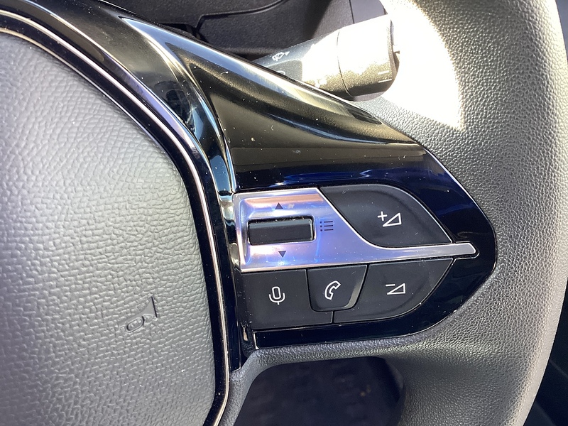 Peugeot BlueHDi 1000 Professional SWB Euro 6 **NO VAT**