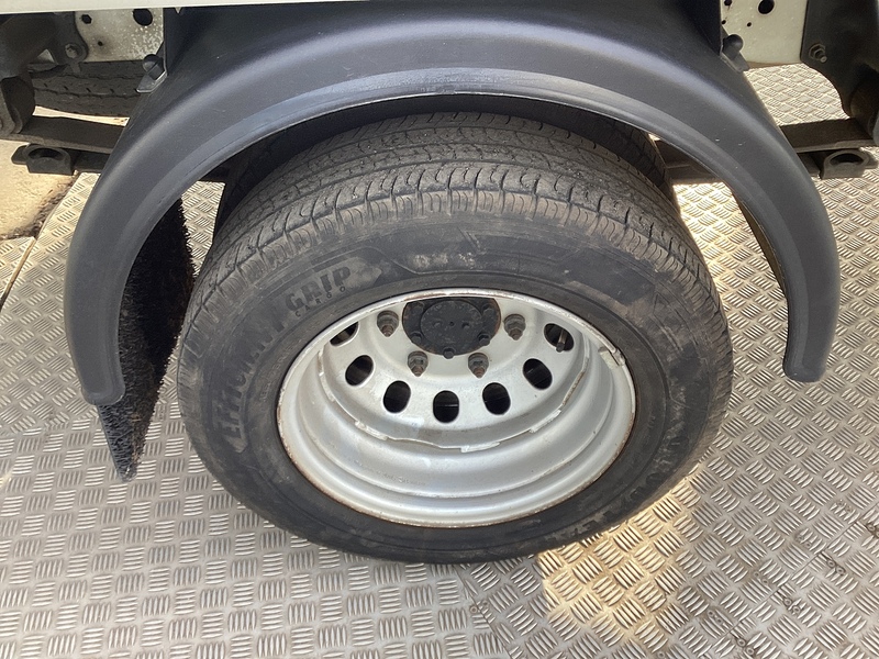 Ford 350 EcoBlue Leader Luton Lwb With T/lift A/C Euro 6 L=13ft 7