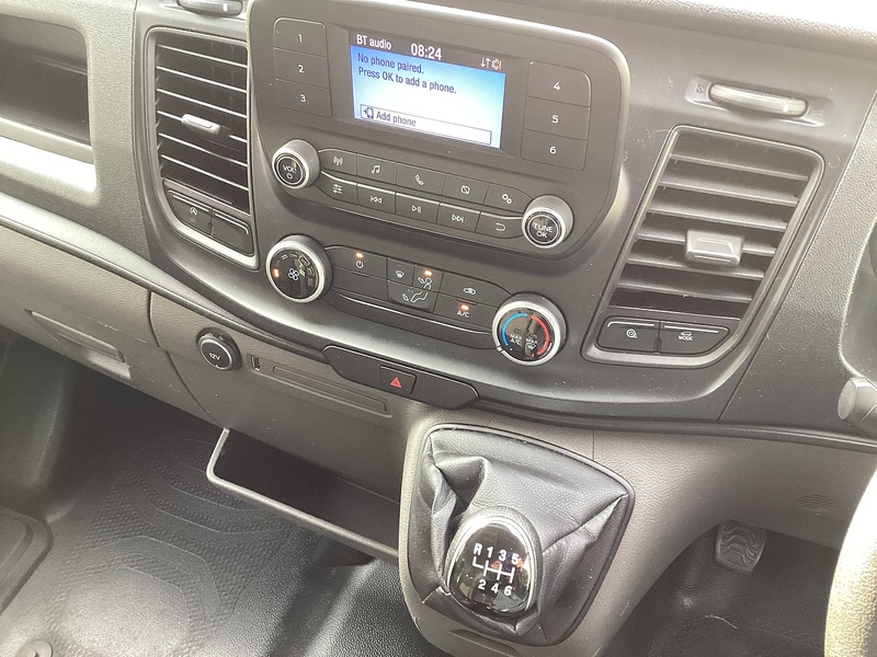 Ford 350 EcoBlue Leader Luton Lwb With T/lift A/C Euro 6 L=13ft 7