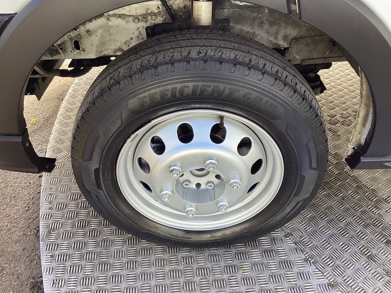 Ford 350 EcoBlue Leader Luton Lwb With T/lift A/C Euro 6 L=13ft 7