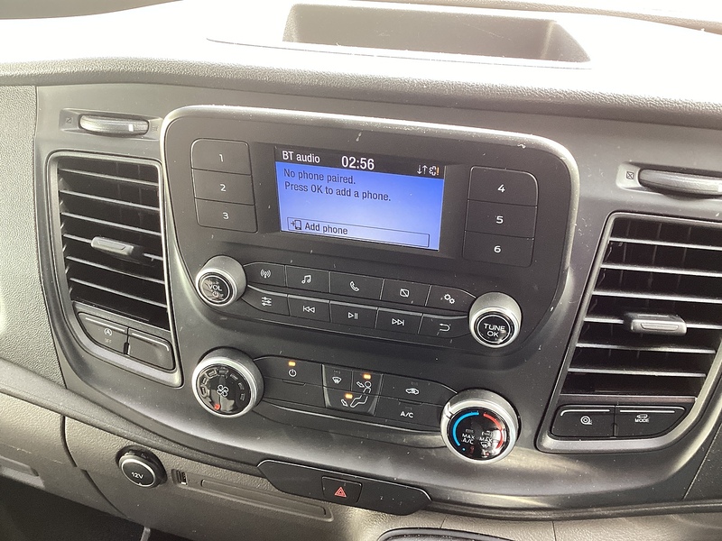 Ford 350 EcoBlue Leader Luton Lwb With T/lift A/C Euro 6 L=13ft 7