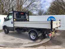 Iveco Daily D HPI 14V 35C 3000 Tipper A/C Euro 6 L=11FT 