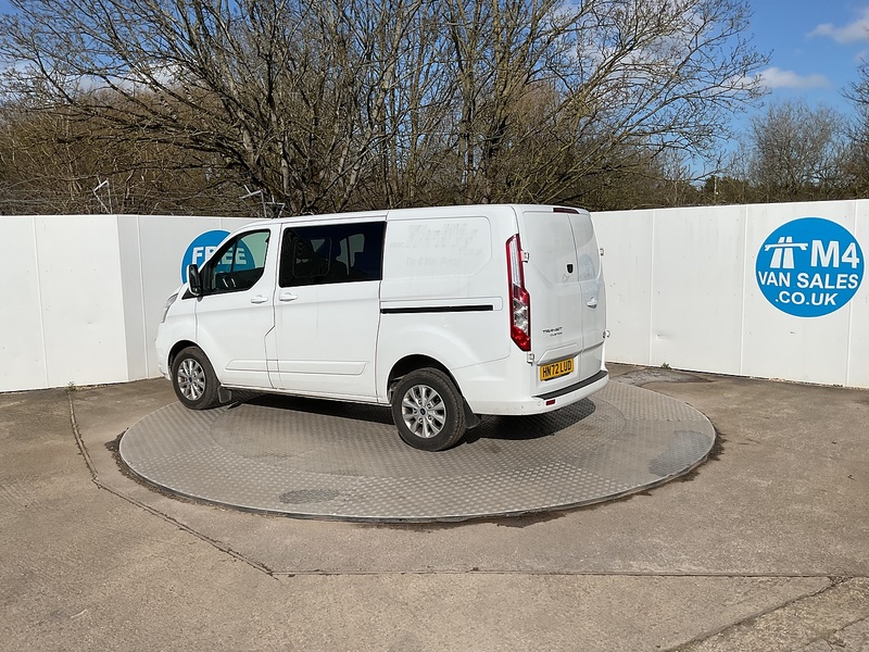 Ford 2.0 320 EcoBlue Limited Crew Van  Diesel Auto L1 H1 Euro 6 (170 ps)