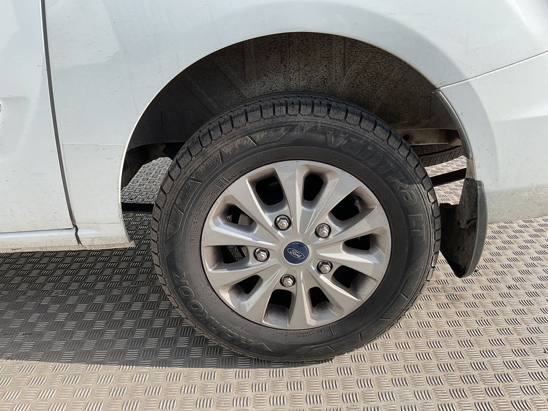 Ford 2.0 320 EcoBlue Limited Crew Van  Diesel Auto L1 H1 Euro 6 (170 ps)