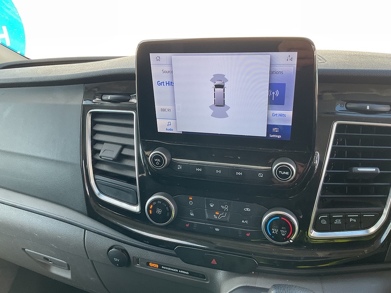 Ford 2.0 320 EcoBlue Limited Crew Van  Diesel Auto L1 H1 Euro 6 (170 ps)