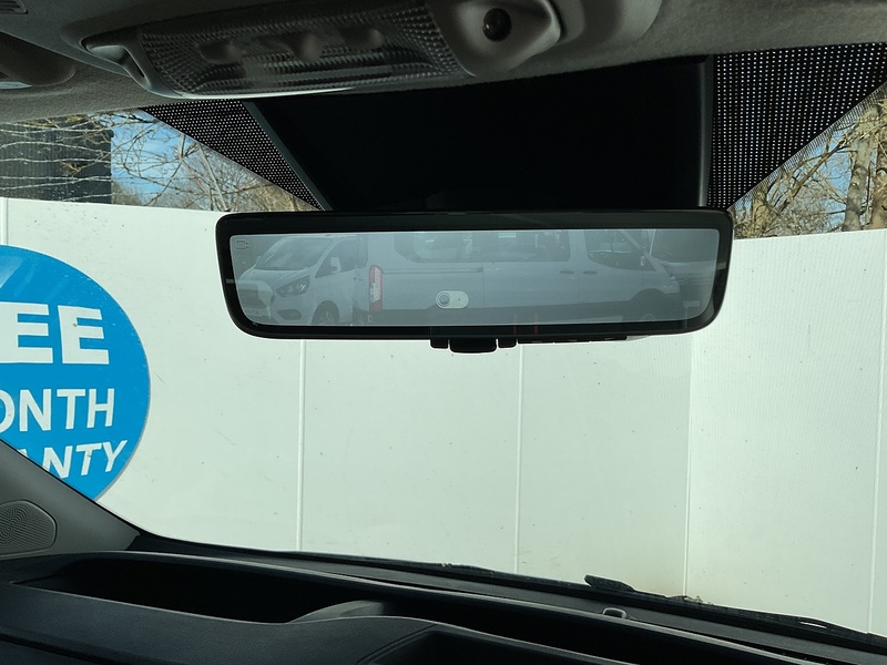 Ford 2.0 320 EcoBlue Limited Crew Van  Diesel Auto L1 H1 Euro 6 (170 ps)