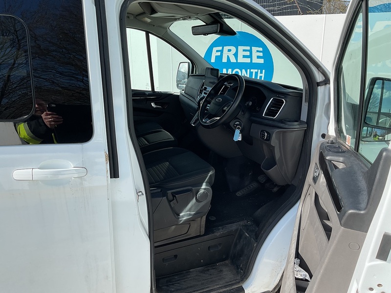 Ford 2.0 320 EcoBlue Limited Crew Van  Diesel Auto L1 H1 Euro 6 (170 ps)