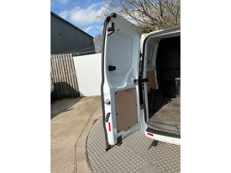 Ford 2.0 320 EcoBlue Limited Crew Van  Diesel Auto L1 H1 Euro 6 (170 ps)