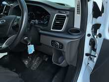 Ford Transit Custom Crew Van 320 EcoBlue Limited SWB Euro 6 