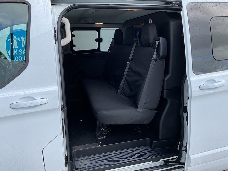 Ford 320 EcoBlue Limited SWB Euro 6