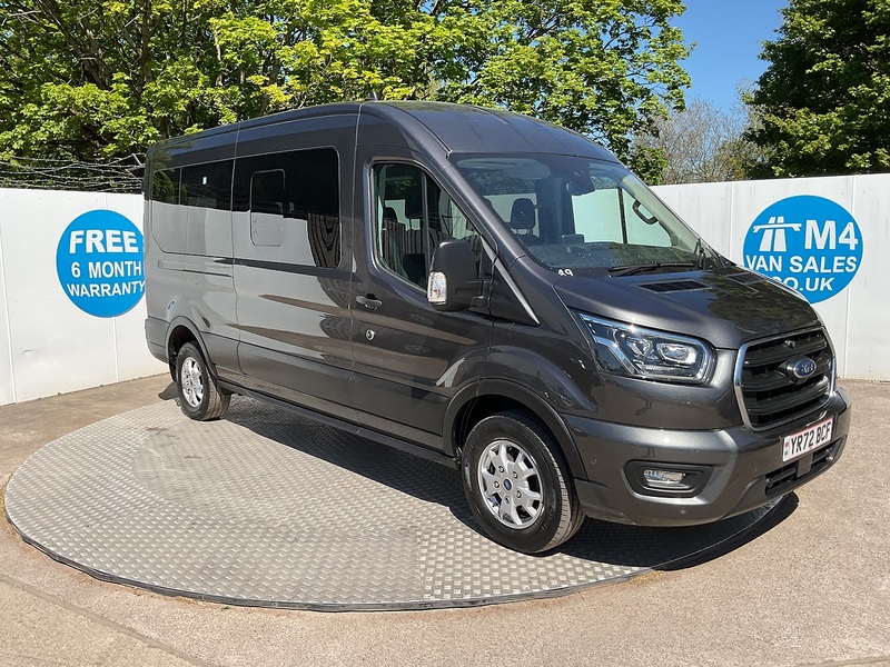 Ford 410 EcoBlue Limited 15 Seater 