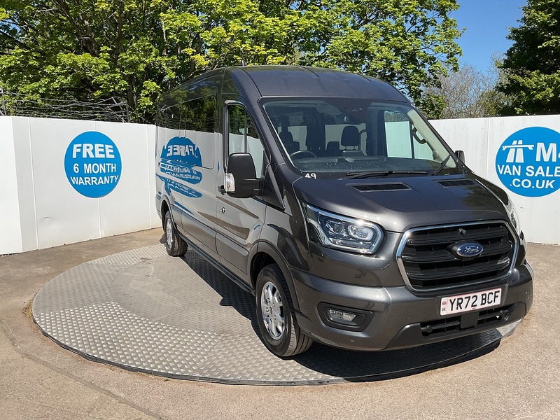 Ford 410 EcoBlue Limited 15 Seater 