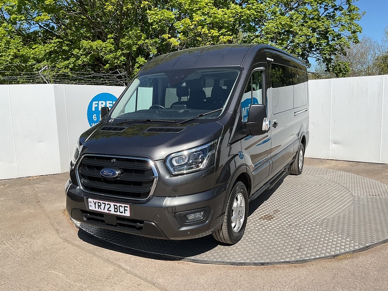 Ford 410 EcoBlue Limited 15 Seater 