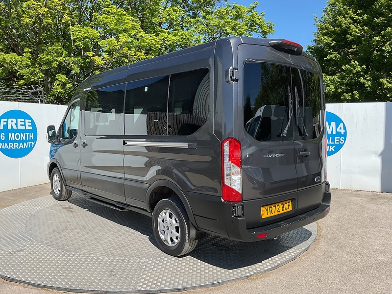 Ford 410 EcoBlue Limited 15 Seater 