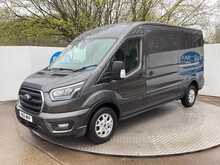 Ford Transit 350 EcoBlue Limited M/R LWB A/C Euro 6 **NO VAT** 