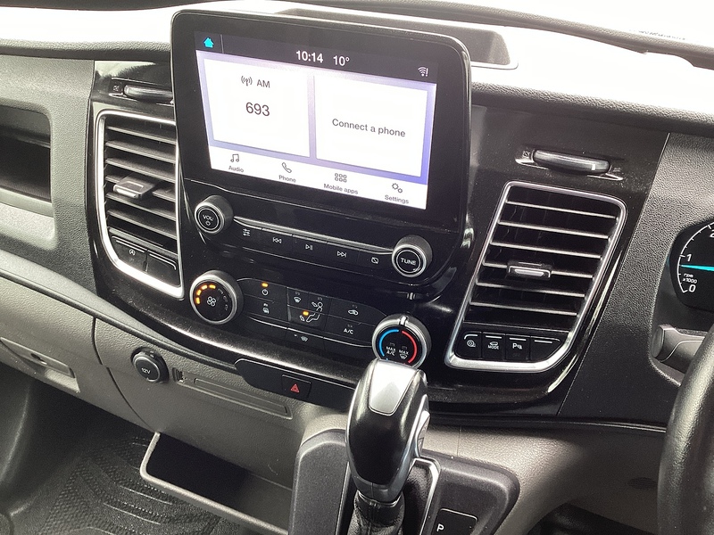 Ford 350 EcoBlue Limited M/R LWB A/C Euro 6 **NO VAT**