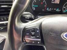 Ford Transit Custom 320 EcoBlue Limited Crewcab LWB L/R Euro 6 